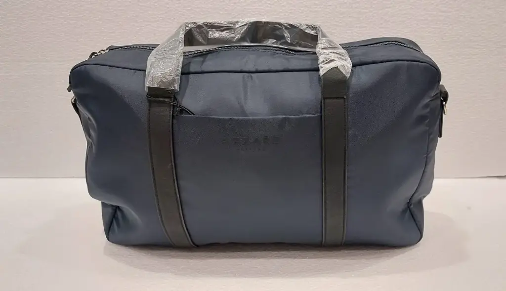 AZZARO SHOULDER BAG Ref No 2073900000