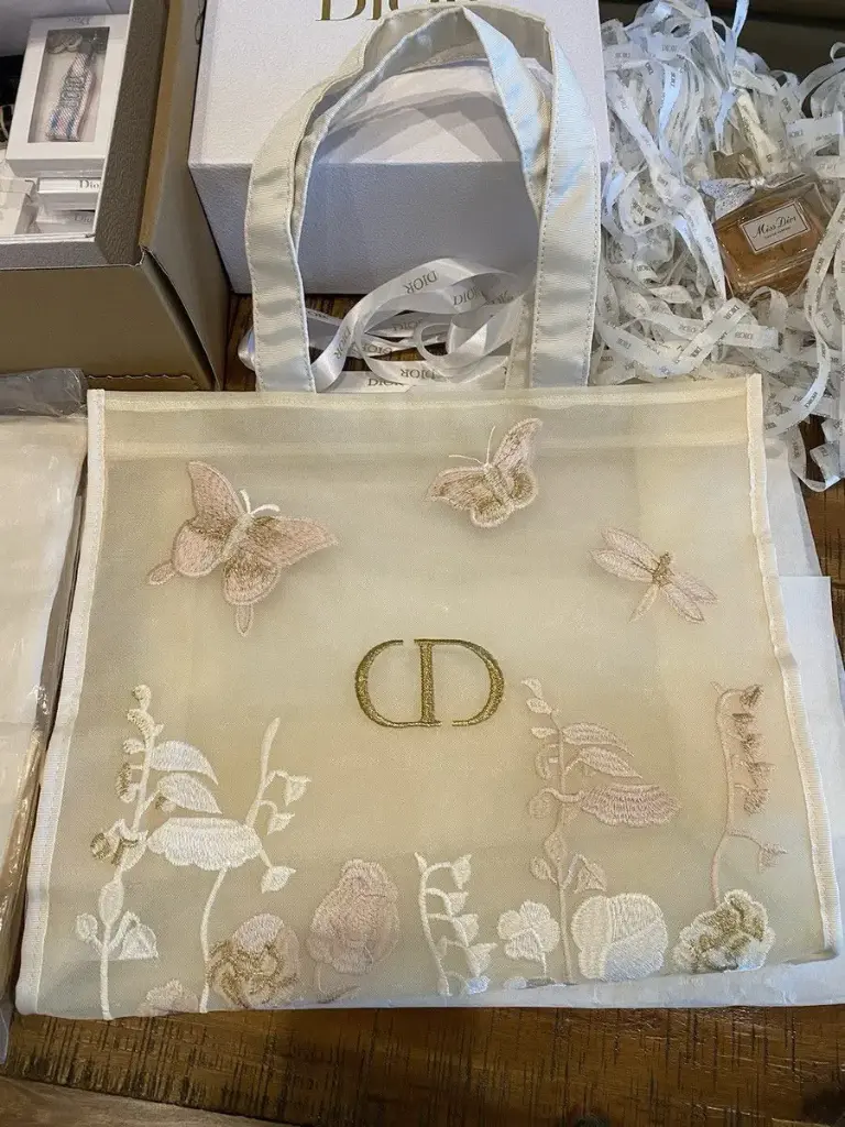 DIOR BEACH BAG