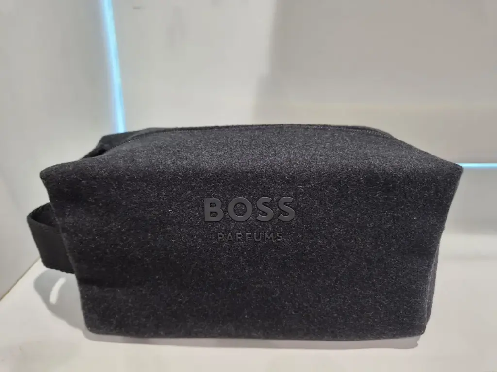 HUGO BOSS POUCH