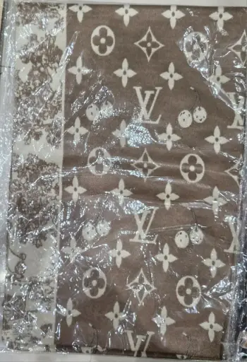 LOUIS VUITTON SHAWL