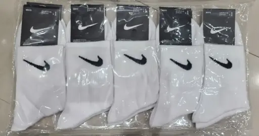 [2007012875686] NIKE WHITE SOCKS (MEDIUM)